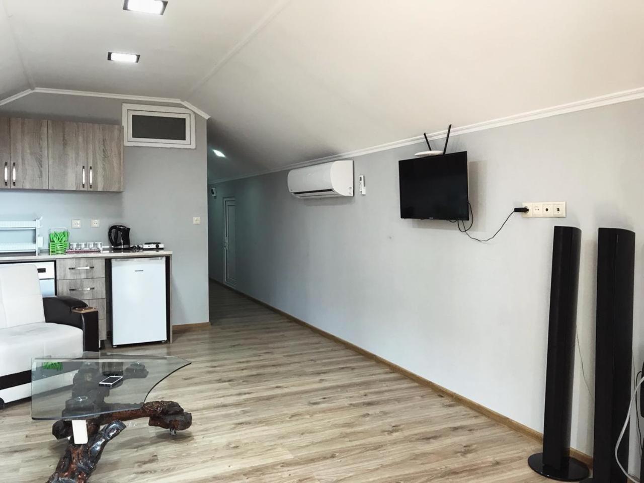Apartment Green House Makhinjauri Exterior photo